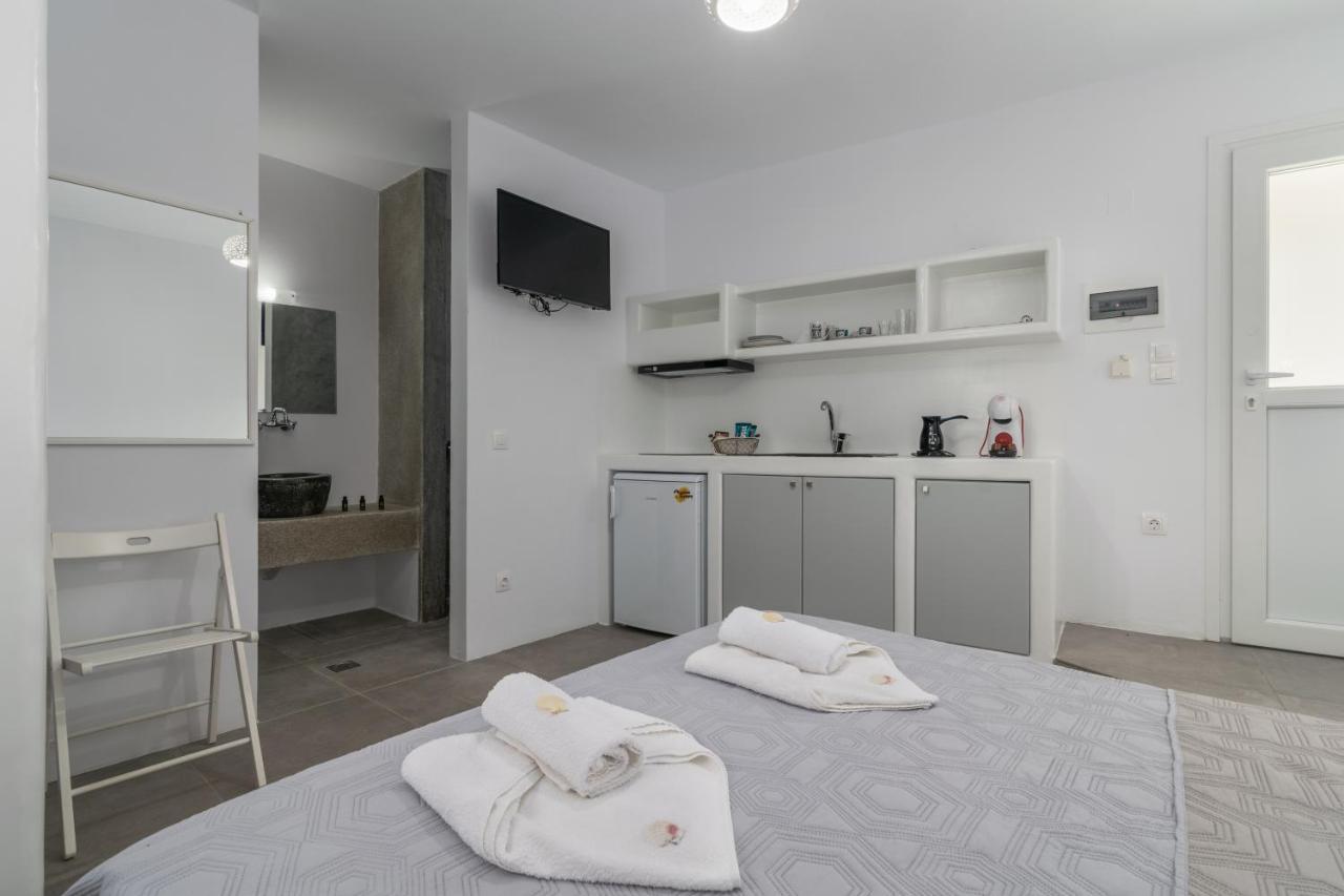 Agia Kiriaki Beach  Aqua Bay Agia Kyriaki B&B 외부 사진