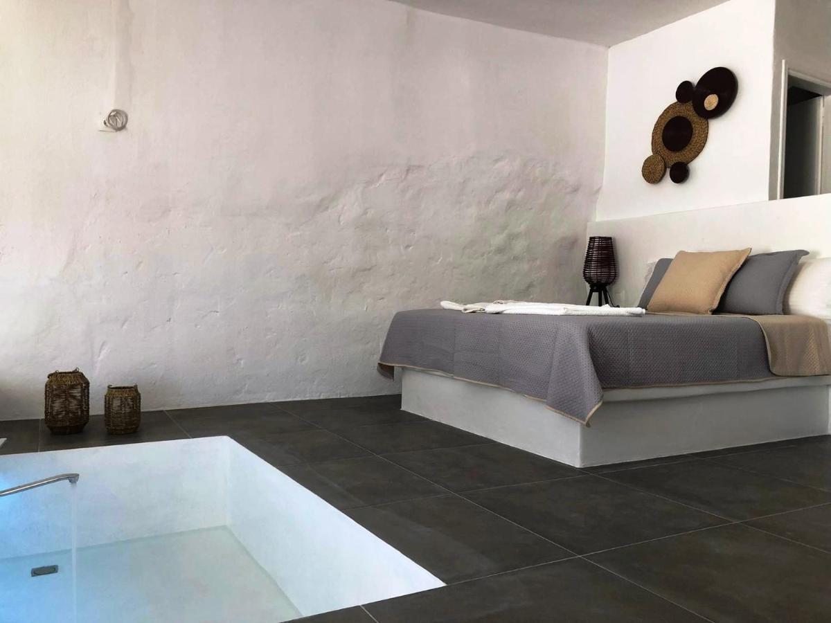 Agia Kiriaki Beach  Aqua Bay Agia Kyriaki B&B 외부 사진